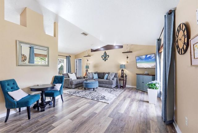 945 MACON ROAD, Venice, FL 34293