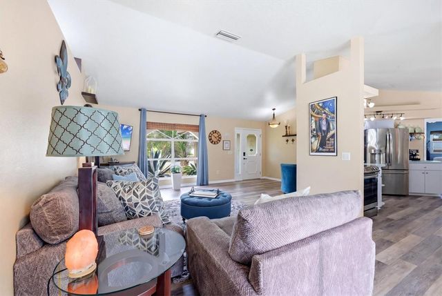 945 MACON ROAD, Venice, FL 34293