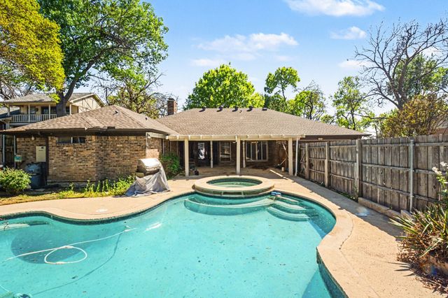 206 Woodpark Lane, Rockwall, TX 75087