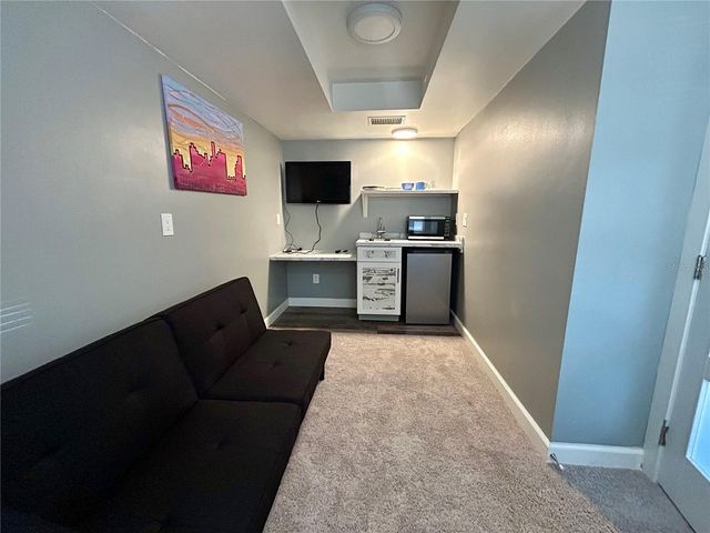 2275 62ND AVENUE N 101, St Petersburg, FL 33702