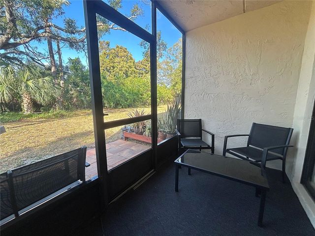 2275 62ND AVENUE N 101, St Petersburg, FL 33702