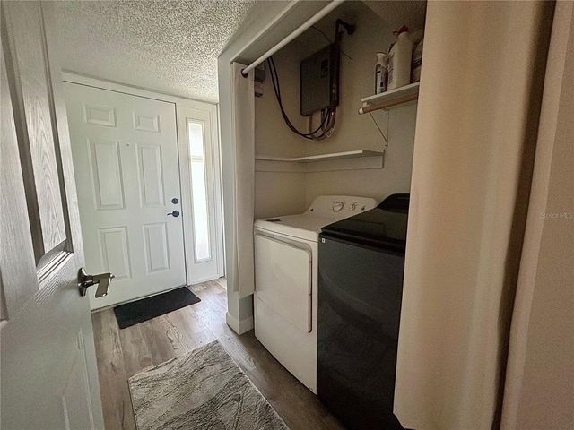 2275 62ND AVENUE N 101, St Petersburg, FL 33702