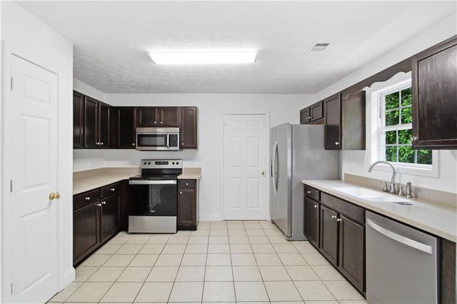 133 Maplewood Drive, Temple, GA 30179
