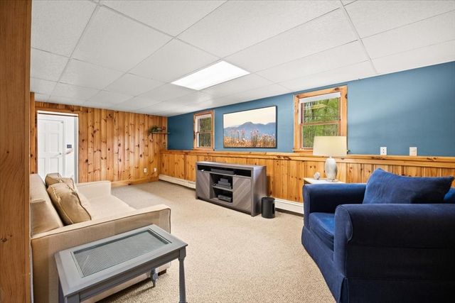 179 Dean St, Mansfield, MA 02048