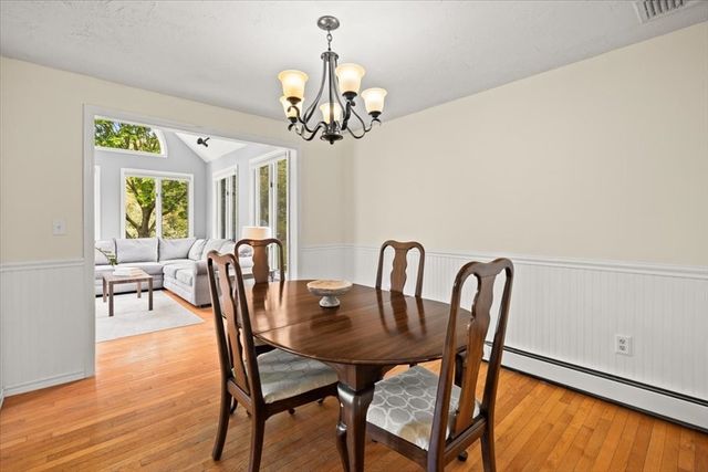 179 Dean St, Mansfield, MA 02048