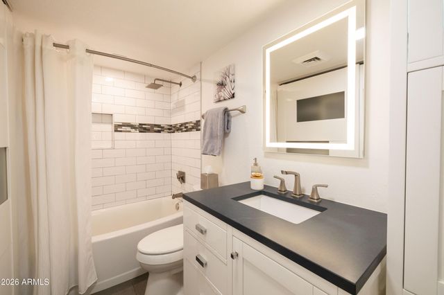 2323 N CENTRAL Avenue 1103, Phoenix, AZ 85004