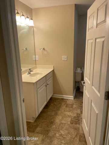 8832 Moody Rd 103, Louisville, KY 40219