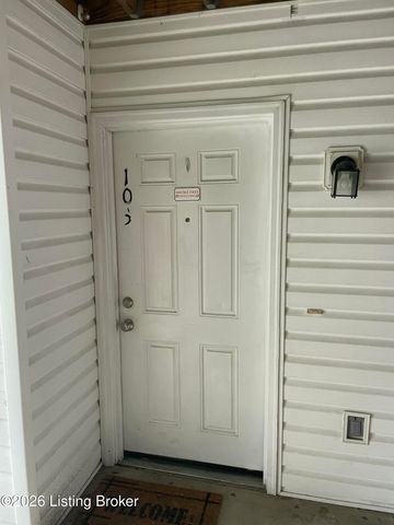 8832 Moody Rd 103, Louisville, KY 40219