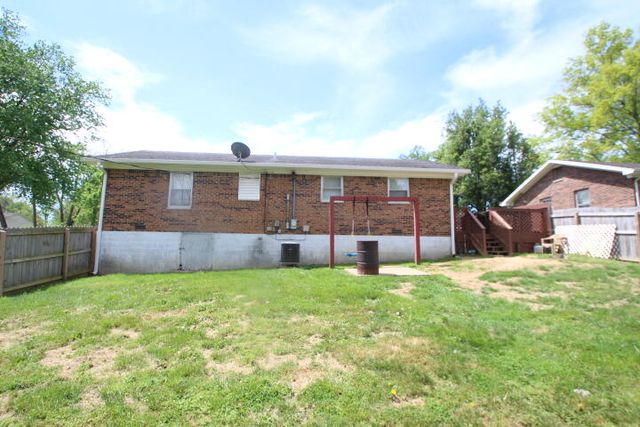 305 Djeddah Drive, Lawrenceburg, KY 40342