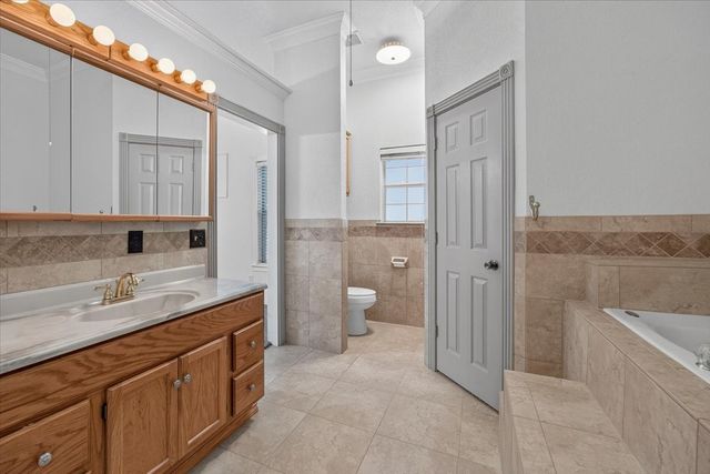 6224 Canyon Trail, Lake Worth, TX 76135