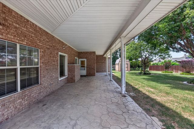 6224 Canyon Trail, Lake Worth, TX 76135