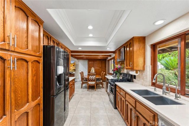 1916 Tumin Road, La Habra Heights, CA 90631