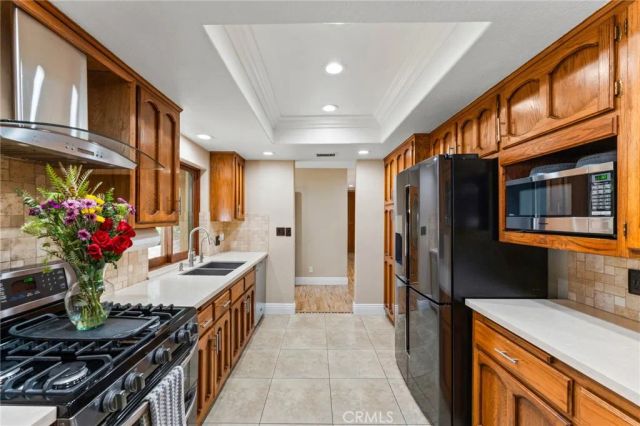 1916 Tumin Road, La Habra Heights, CA 90631