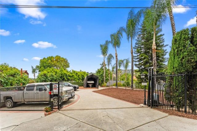 1916 Tumin Road, La Habra Heights, CA 90631