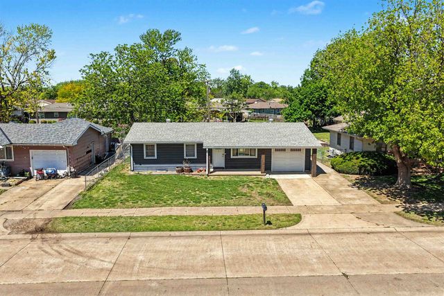 2322 Aurora, Salina, KS 67401