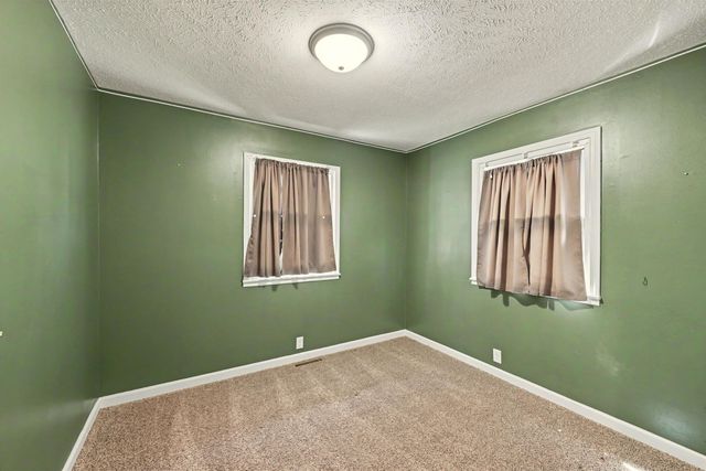 2322 Aurora, Salina, KS 67401