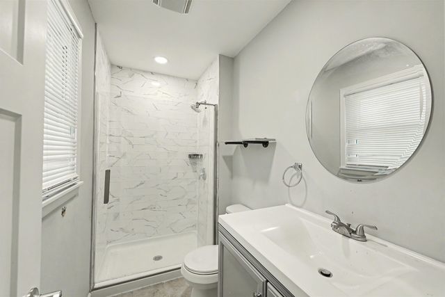 2322 Aurora, Salina, KS 67401