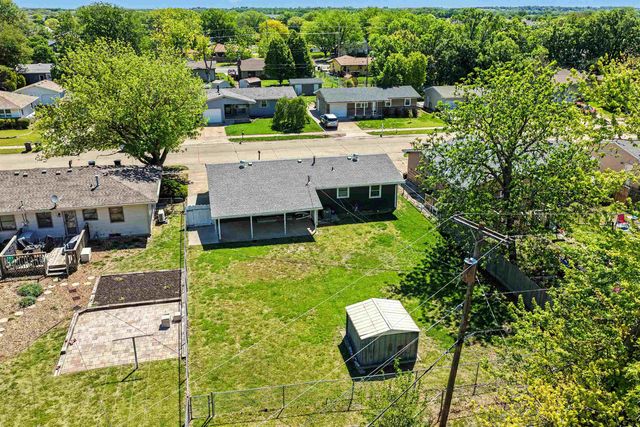 2322 Aurora, Salina, KS 67401