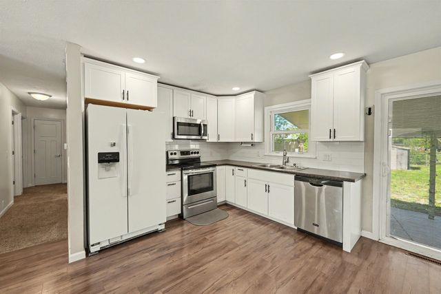 2322 Aurora, Salina, KS 67401