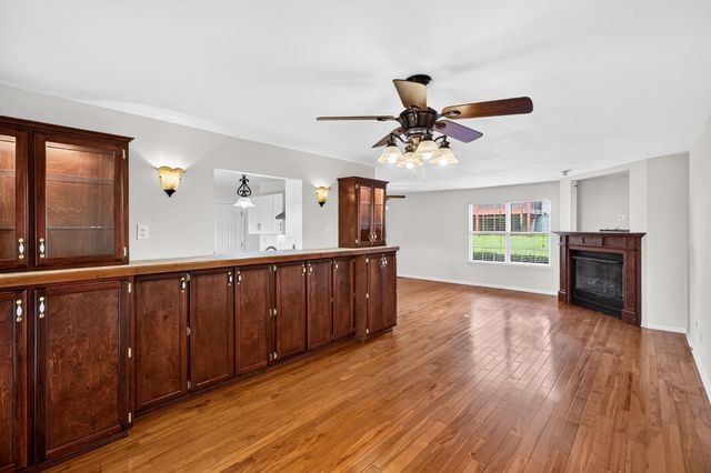 2448 Executive Park, NW, Cleveland, TN 37312