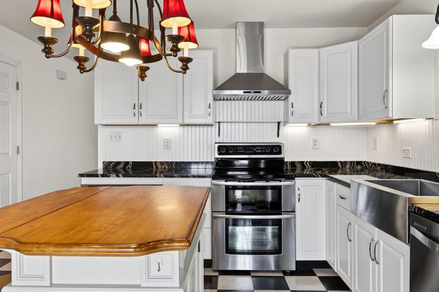 2448 Executive Park, NW, Cleveland, TN 37312