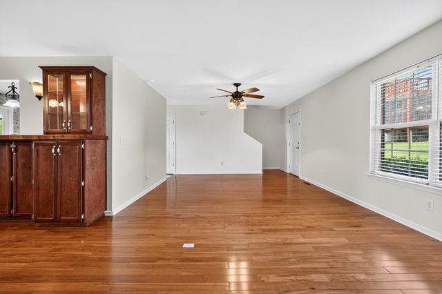 2448 Executive Park, NW, Cleveland, TN 37312