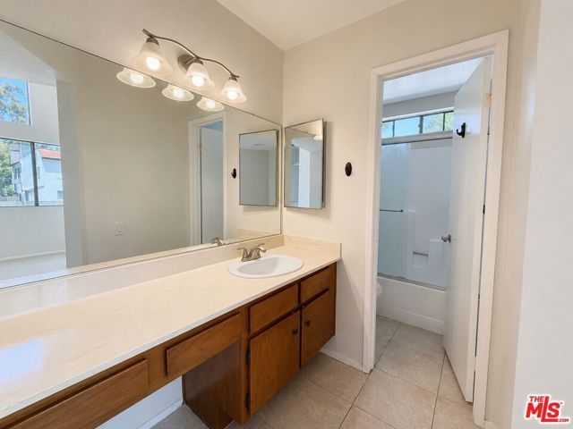 1158 Tivoli Lane 180, Simi Valley, CA 93065
