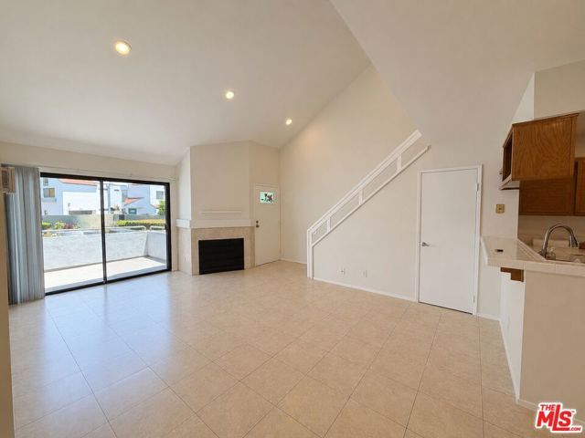 1158 Tivoli Lane 180, Simi Valley, CA 93065