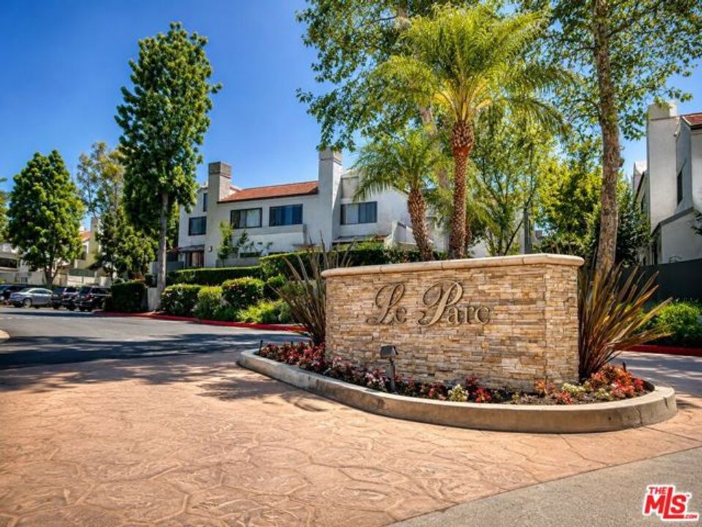 1158 Tivoli Lane 180, Simi Valley, CA 93065
