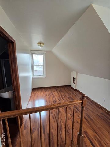 811 N Main Street, Columbia, IL 62236