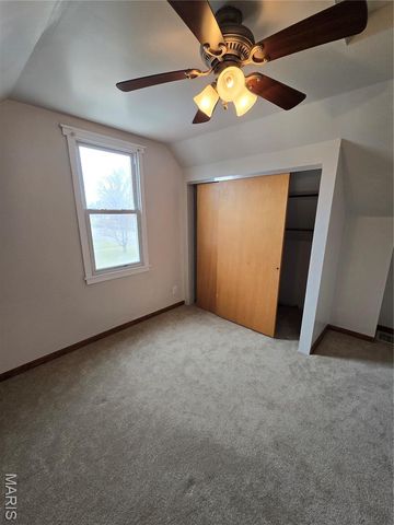 811 N Main Street, Columbia, IL 62236