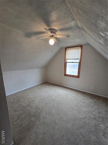 811 N Main Street, Columbia, IL 62236