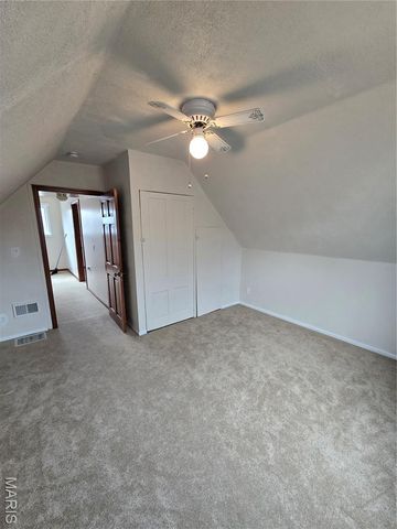 811 N Main Street, Columbia, IL 62236