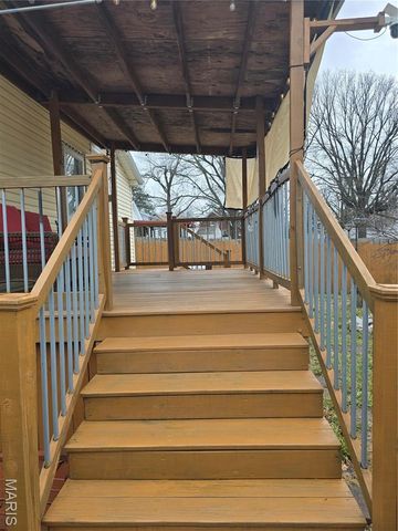 811 N Main Street, Columbia, IL 62236