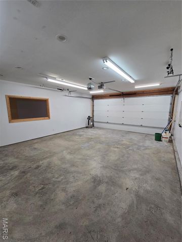 811 N Main Street, Columbia, IL 62236