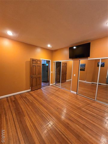 811 N Main Street, Columbia, IL 62236