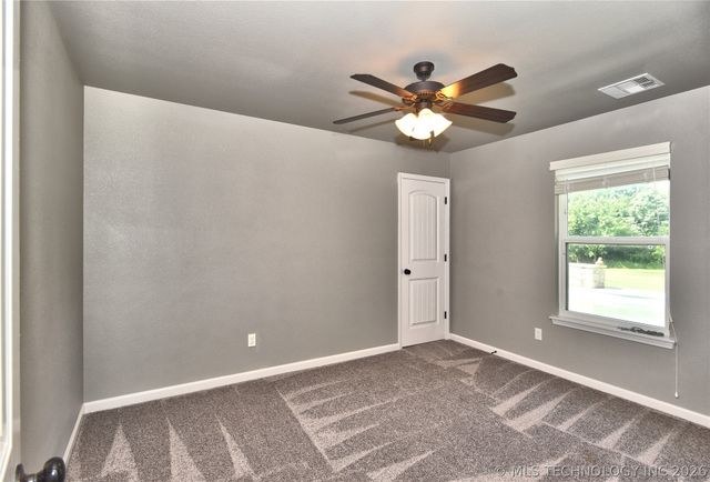 2620 W 116th Place S, Jenks, OK 74137