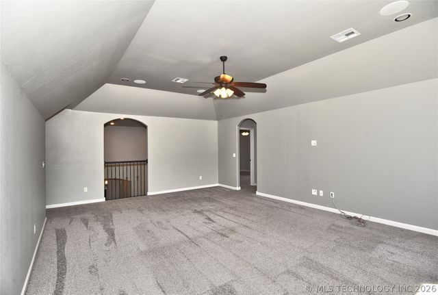 2620 W 116th Place S, Jenks, OK 74137