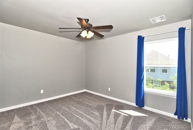2620 W 116th Place S, Jenks, OK 74137