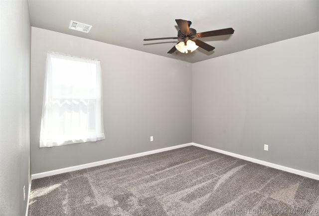 2620 W 116th Place S, Jenks, OK 74137