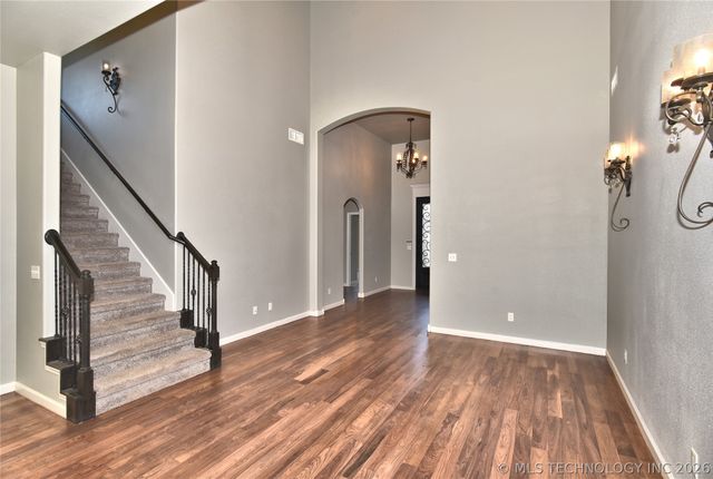 2620 W 116th Place S, Jenks, OK 74137