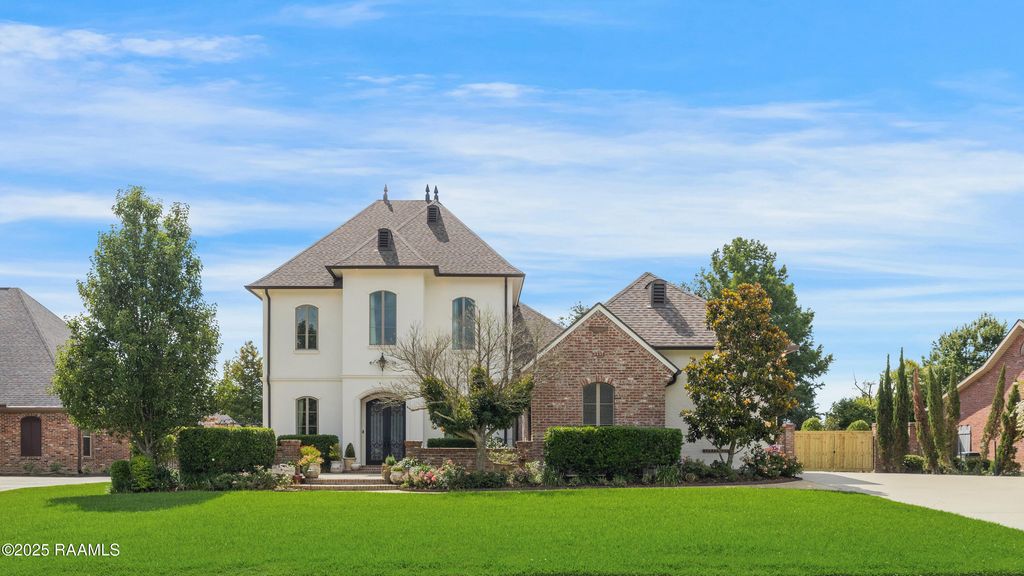 506 Terrell Court, New Iberia, LA 70563