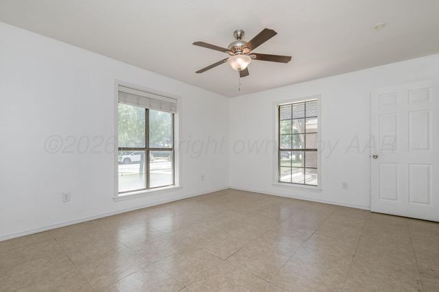 4015 OAKHURST Drive, Amarillo, TX 79109