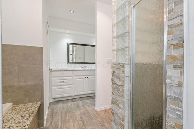 4015 OAKHURST Drive, Amarillo, TX 79109
