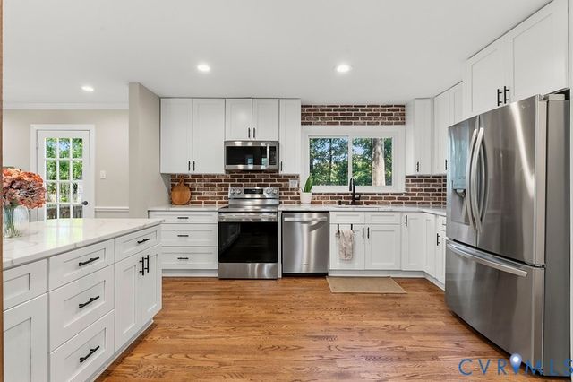 2016 Wrens Nest Rd, Richmond, VA 23235
