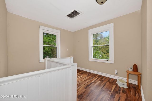 111 E 54TH Street, Jacksonville, FL 32208