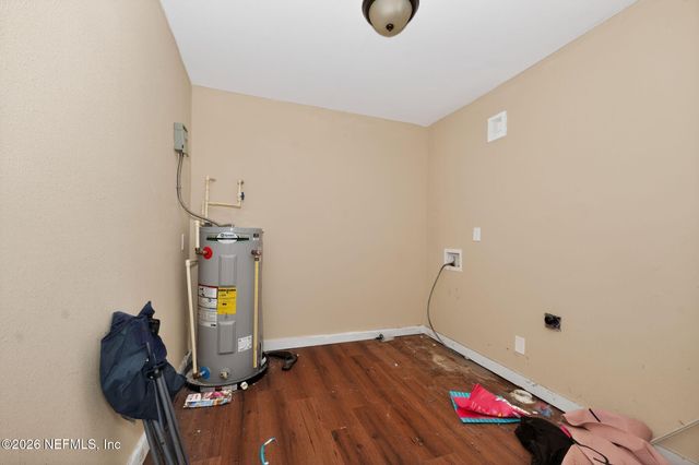 111 E 54TH Street, Jacksonville, FL 32208