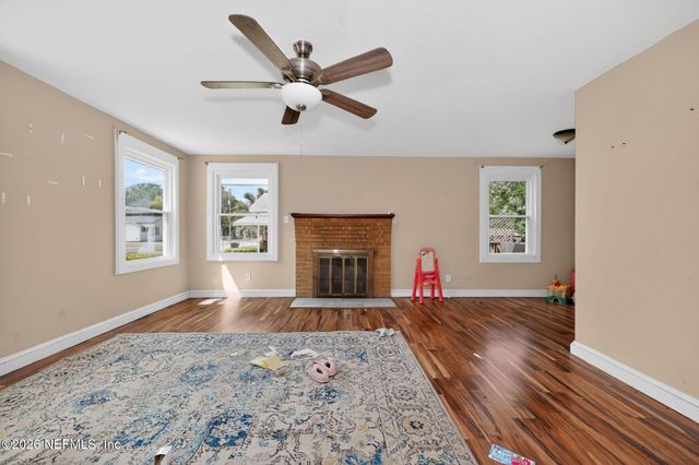 111 E 54TH Street, Jacksonville, FL 32208