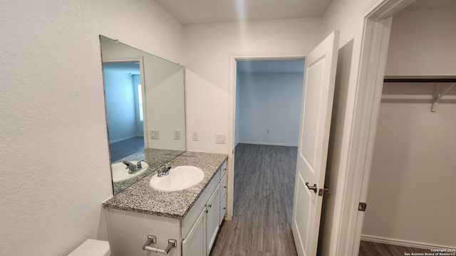10179 Asta Trail, San Antonio, TX 78224