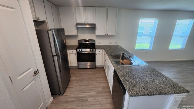 10179 Asta Trail, San Antonio, TX 78224